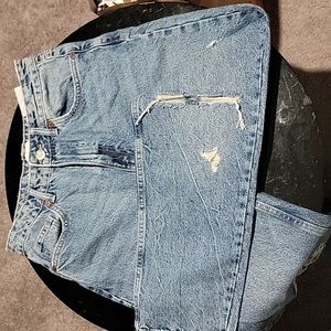 Womens Zara Mom Fit Jeans size 6